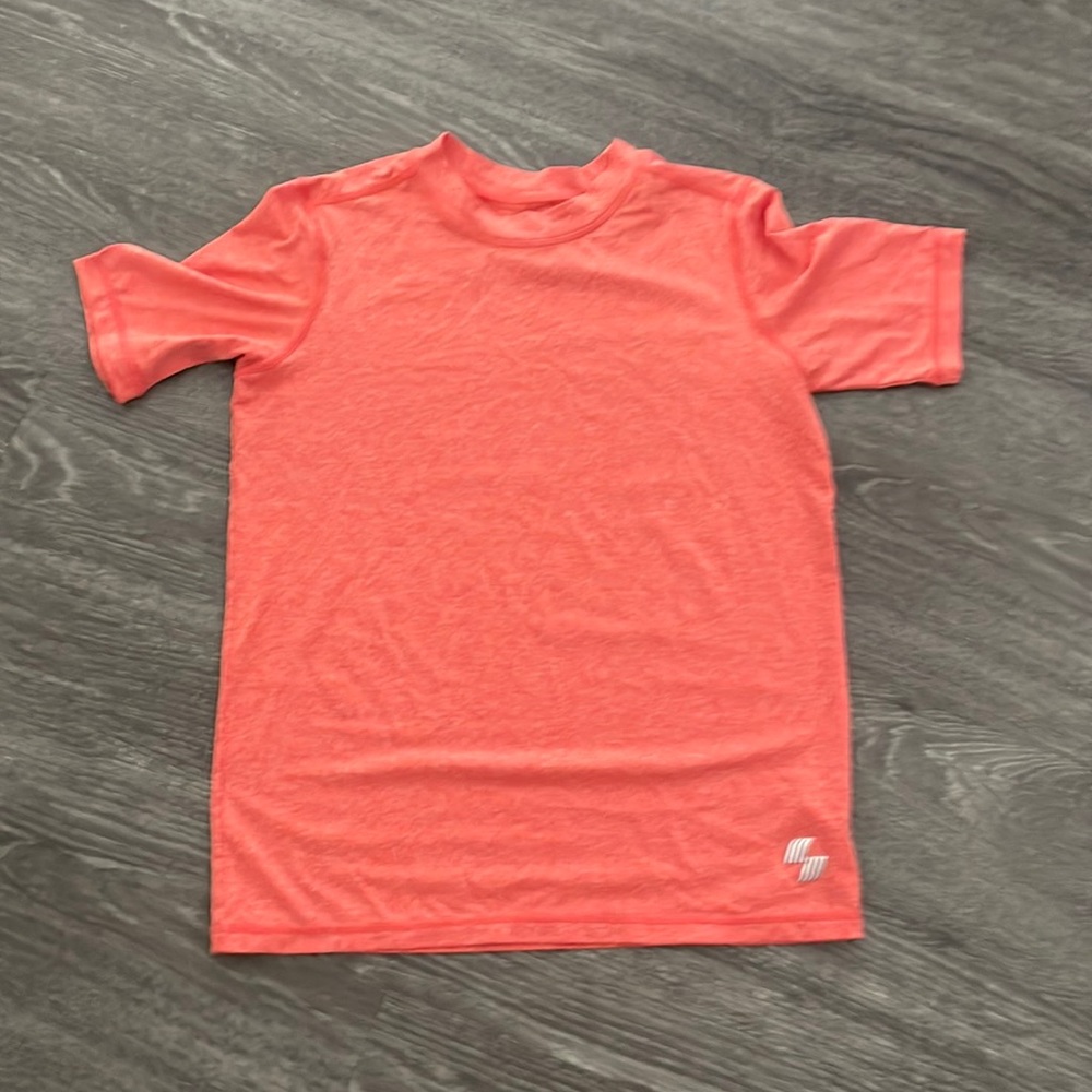 Excellent used condition children’s Place rash guard T